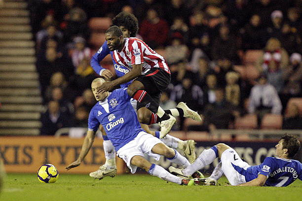 他迅速在顶 他迅速在顶