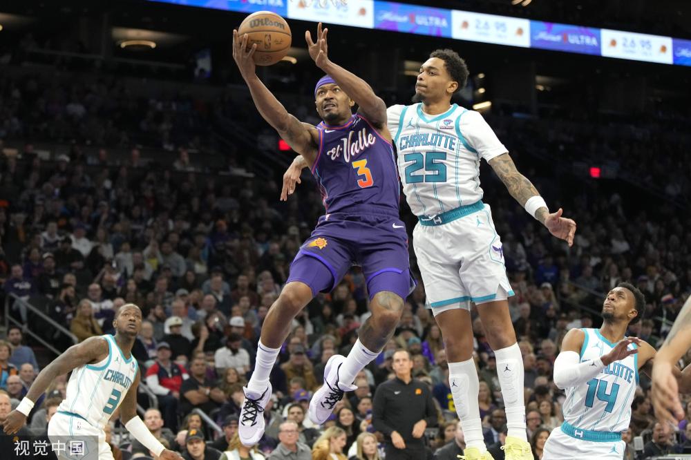 而新疆男篮 而新疆男篮